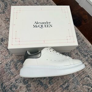 Alexander McQueen Women Sneakers in White and Black